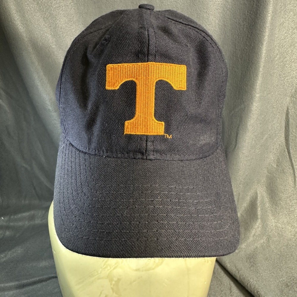 Vintage Tennessee Volunteers Adidas Hat Cap Fitted Mens 7 NCAA Football 90s